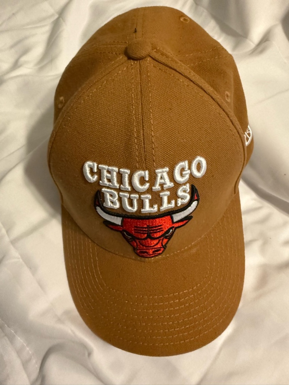 Chicago Bulls Brown Logo Baseball Cap